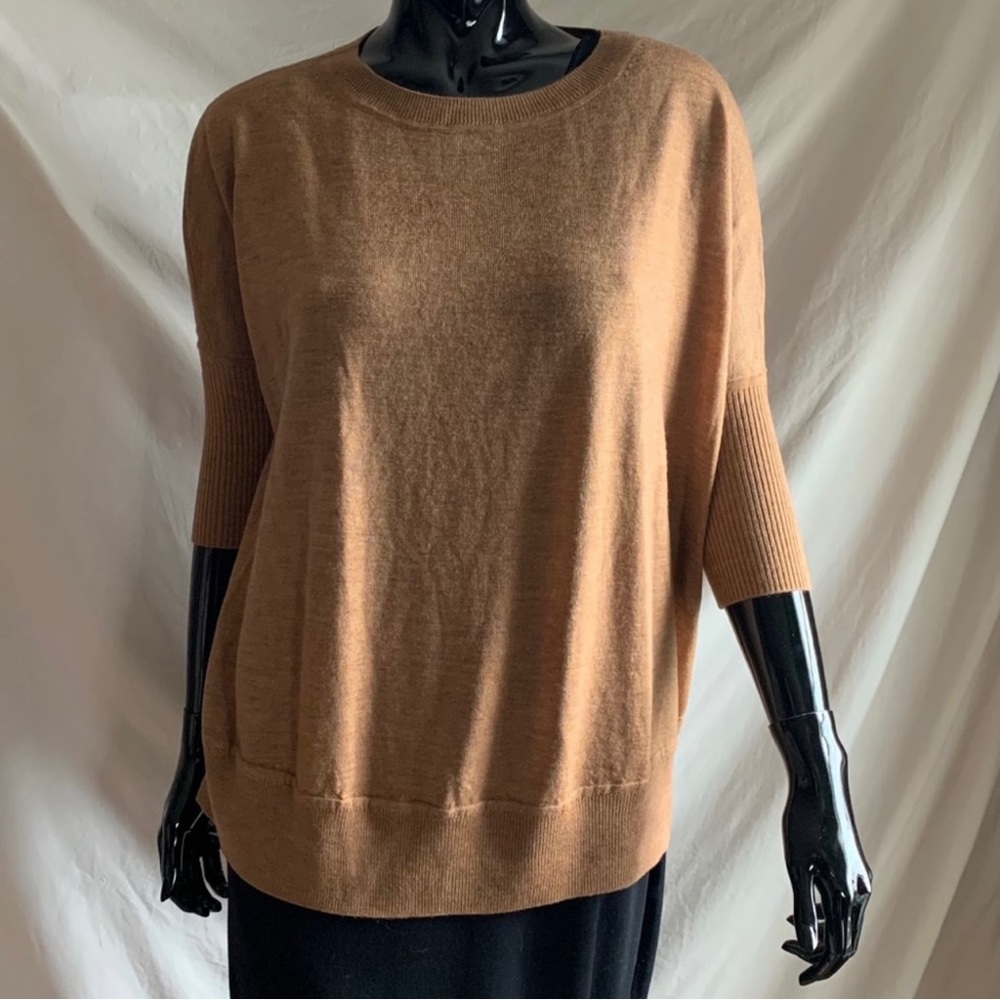 Anthropologie by Anthropologie lightweight wool sweater.